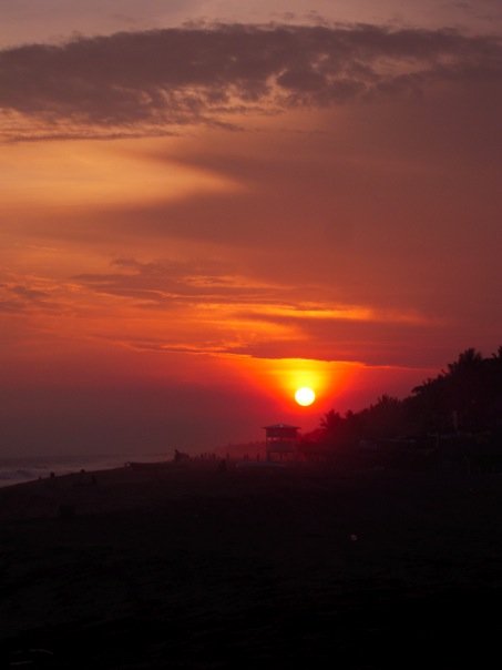 Monterrico Sunset. Credit Bronwyn Fleming-Jones