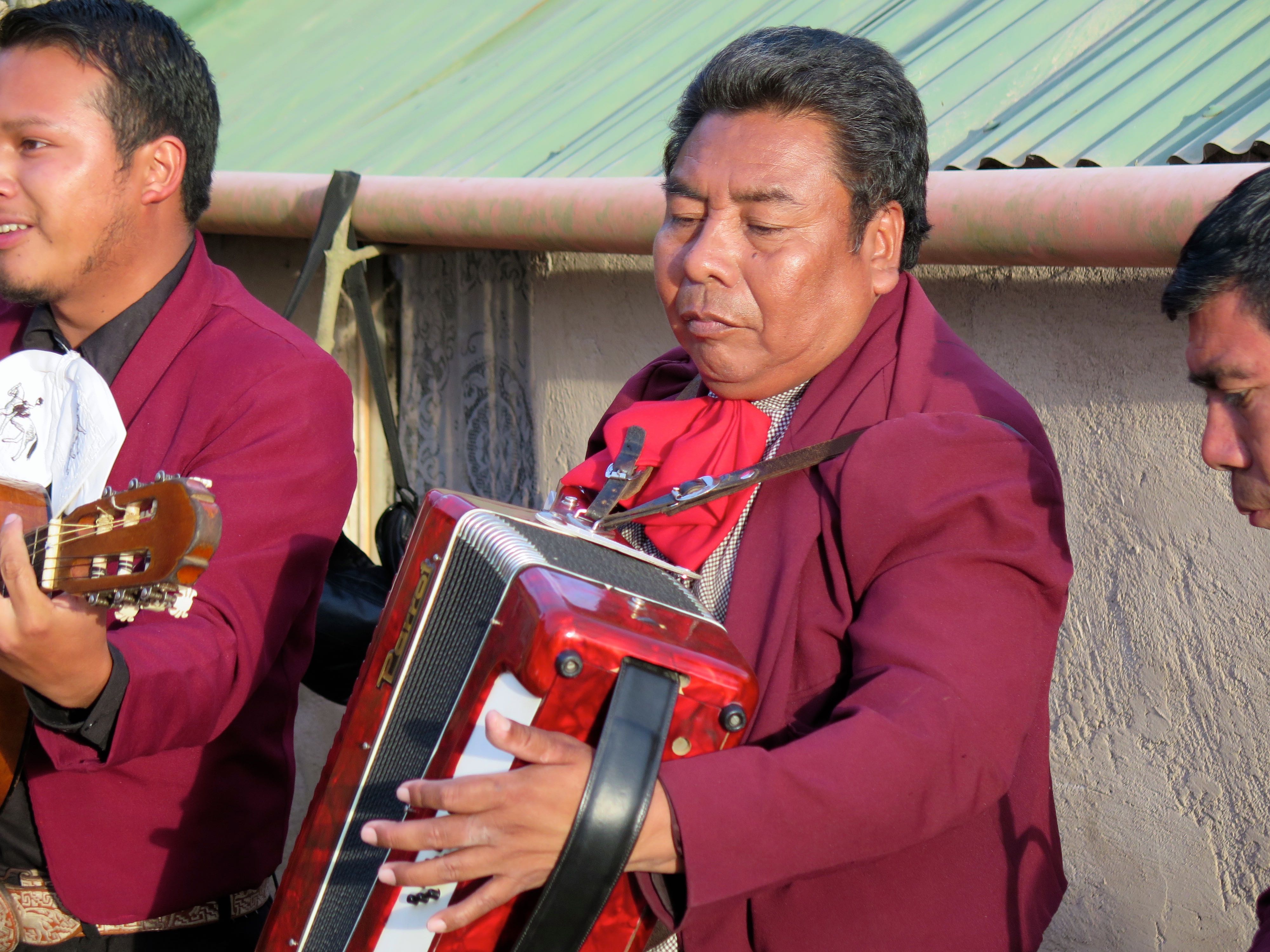 Los Luceros Mariachi 2015